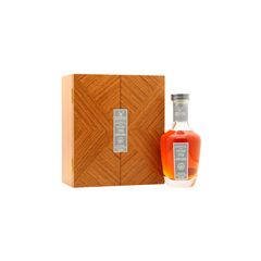 Glen Grant Queen Elizabeth's Platinum Jubilee Gordon & MacPha 1952 70 Year Old