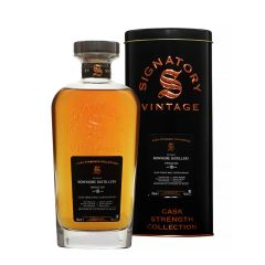 Bowmore 18 Year Old 2001 the Little Big Book Signatory Vintage